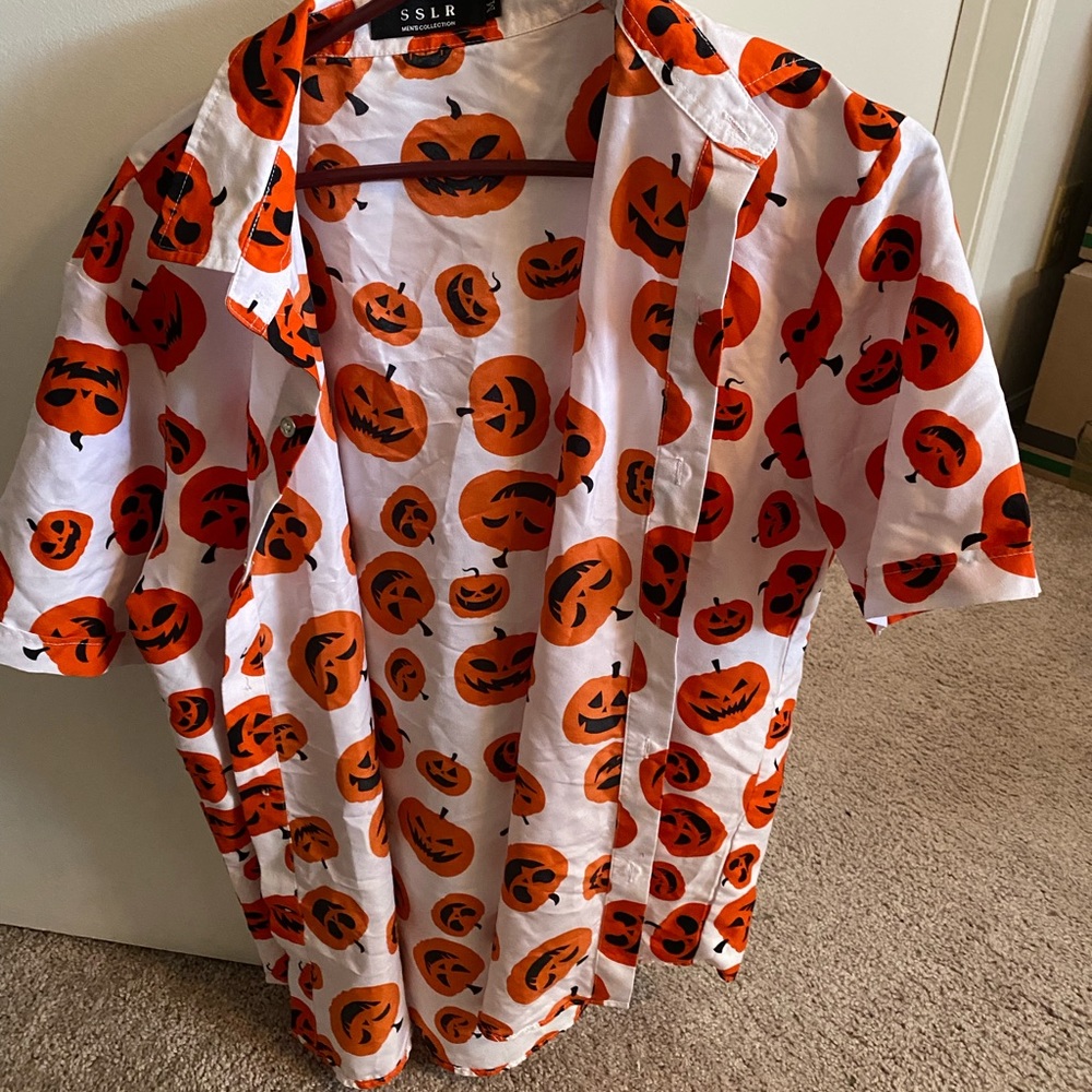 Pumpkin button up